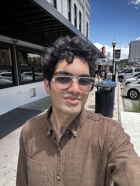 Shayan Ali Headshot